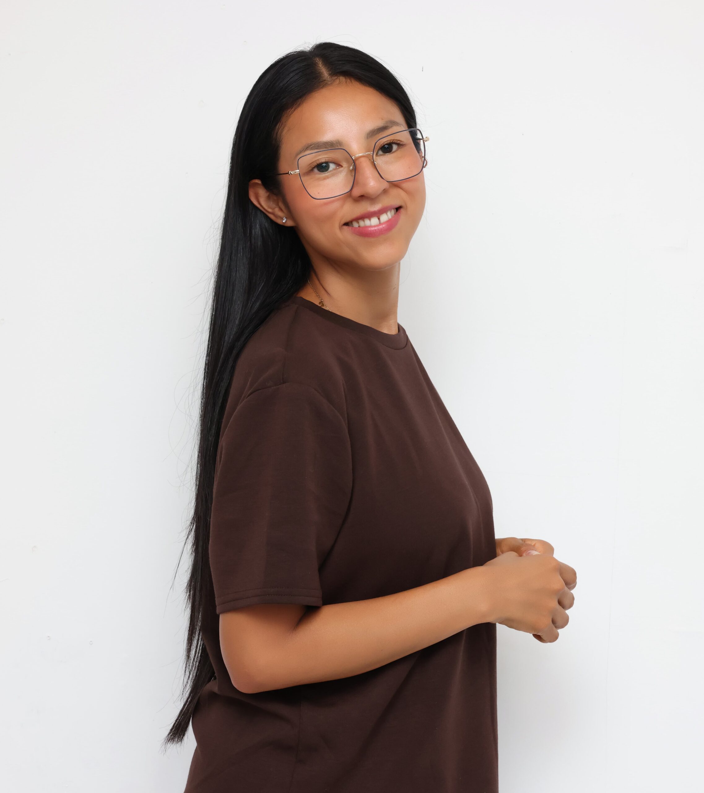 Inicio Maju Bravo, fundadora y directora de Maju Bravo Beauty Studio