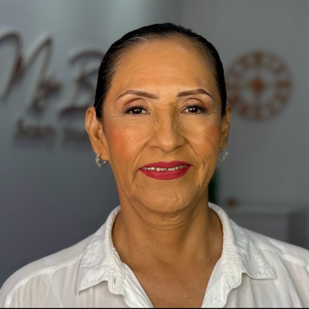 Maquillaje y Peinado maquillaje social 1