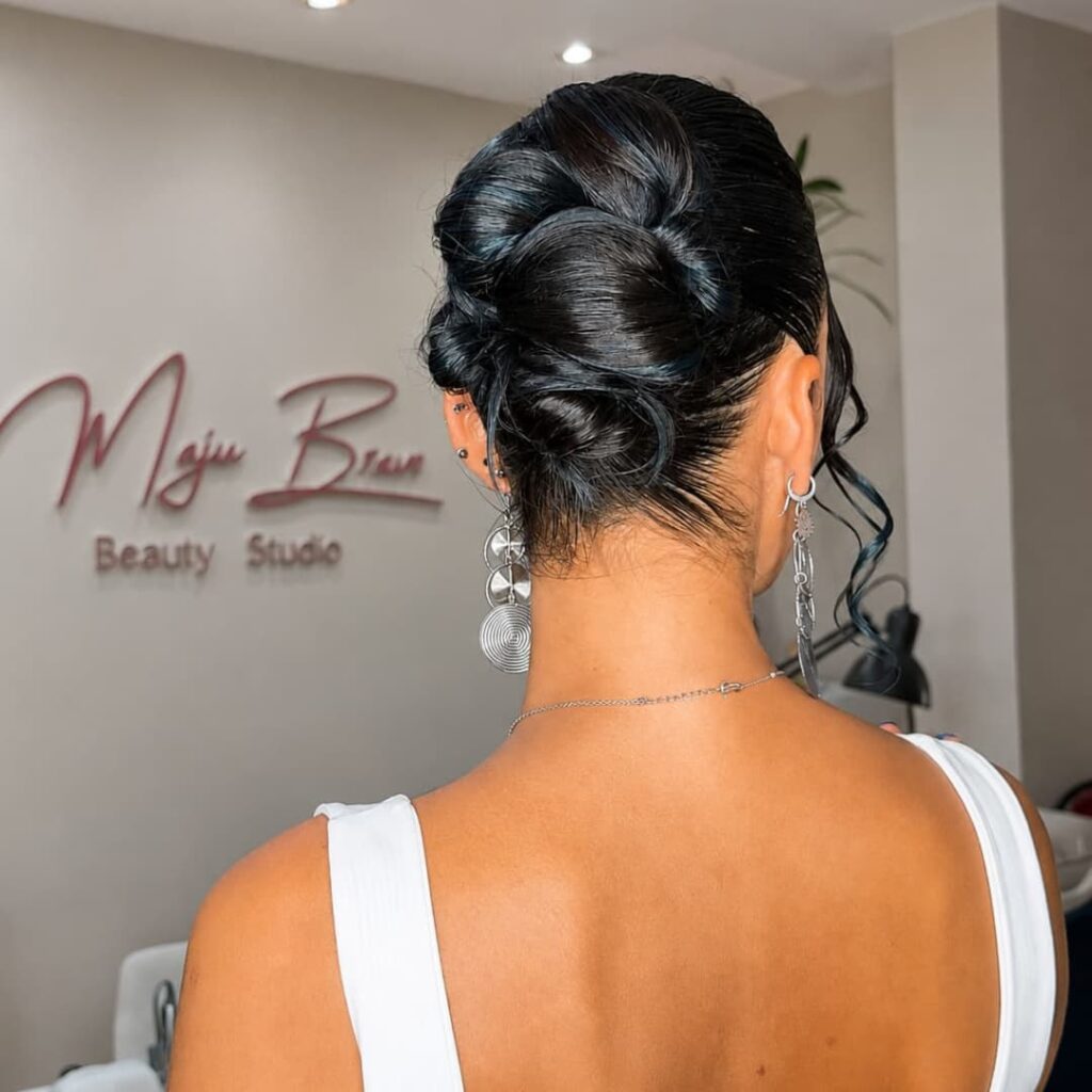 Maquillaje y Peinado recogido