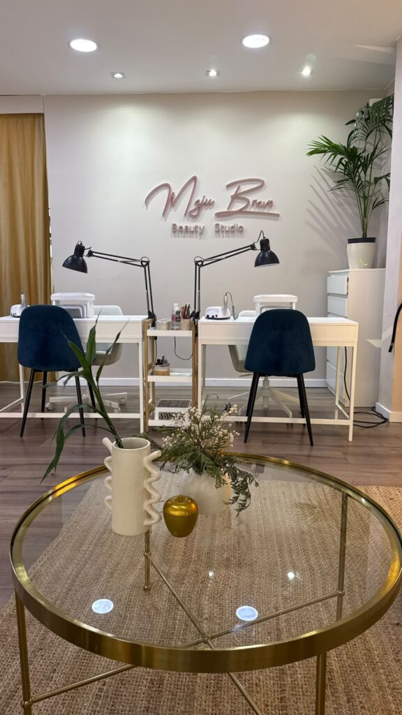 salon maju bravo 7